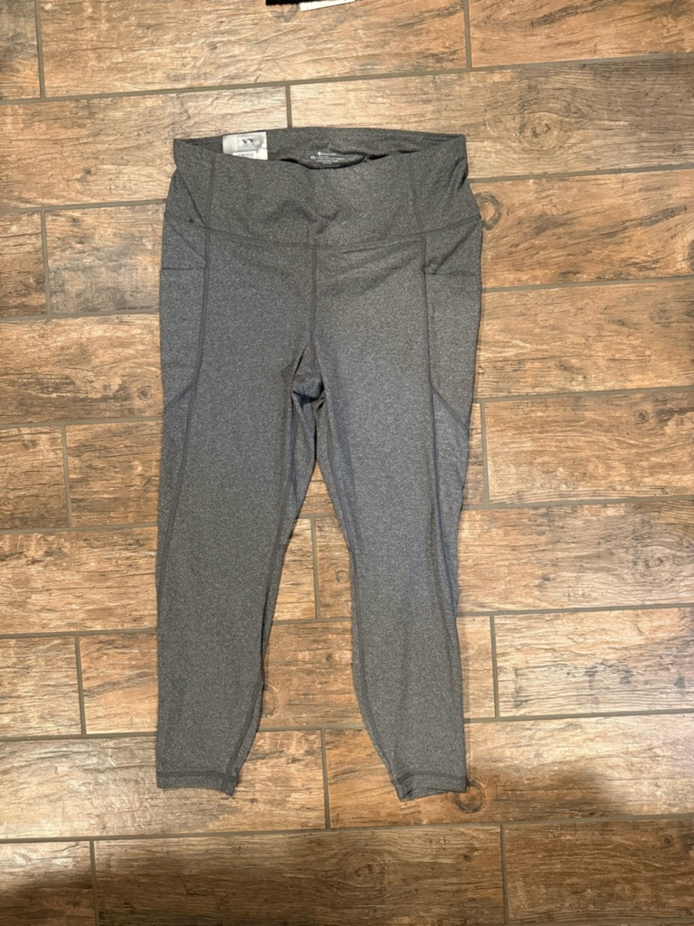 Women's Heather Grey High-Rise Ankle Legging
